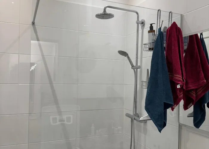 Cosy And Urban Fuenfhaus Hideaway Near U4 & U6 * Vídeň